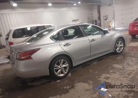 2014 Nissan Altima 2.5 Sv z USA, uszkodzony, nr VIN 1N4AL3AP3EC133906